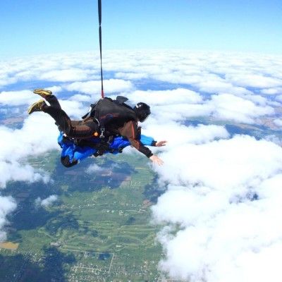 Start Skydiving, Middletown Ohio