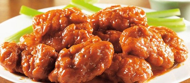Eli's Sports Bar Wings